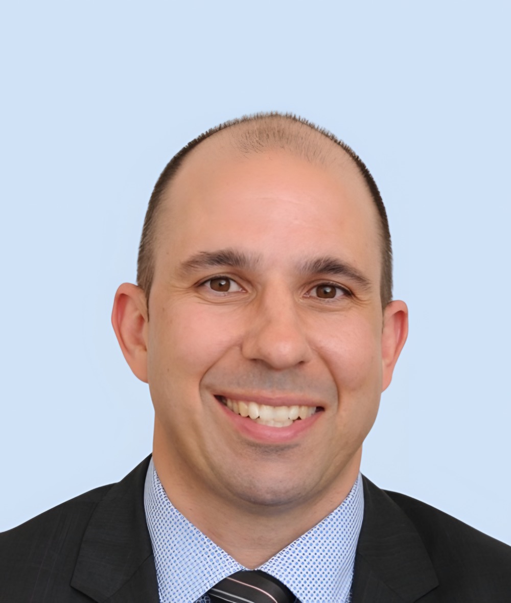 Dr Damon Thomas